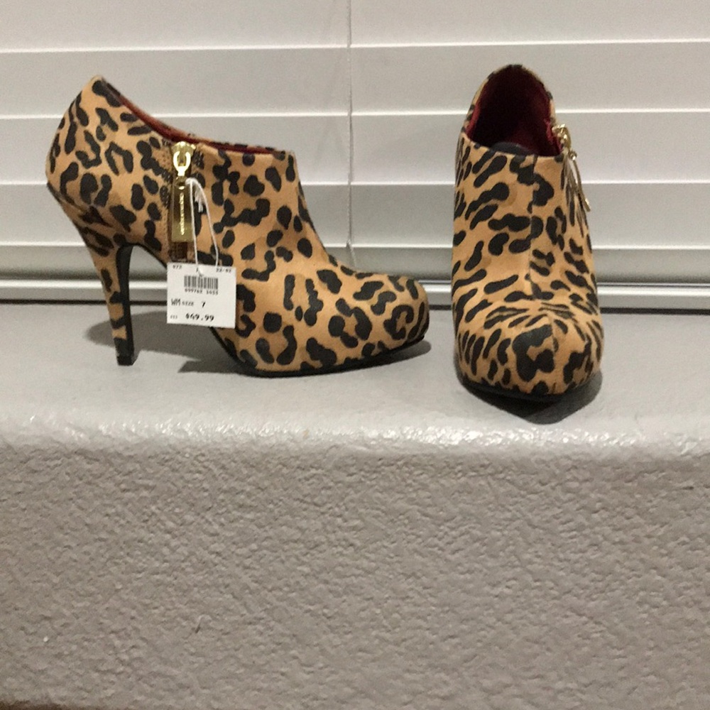 Cheetah print boot heels
